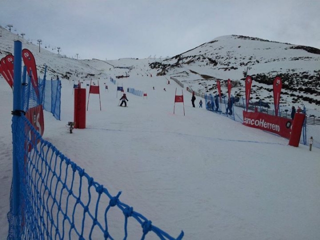  Rutschen auf der Skipiste 